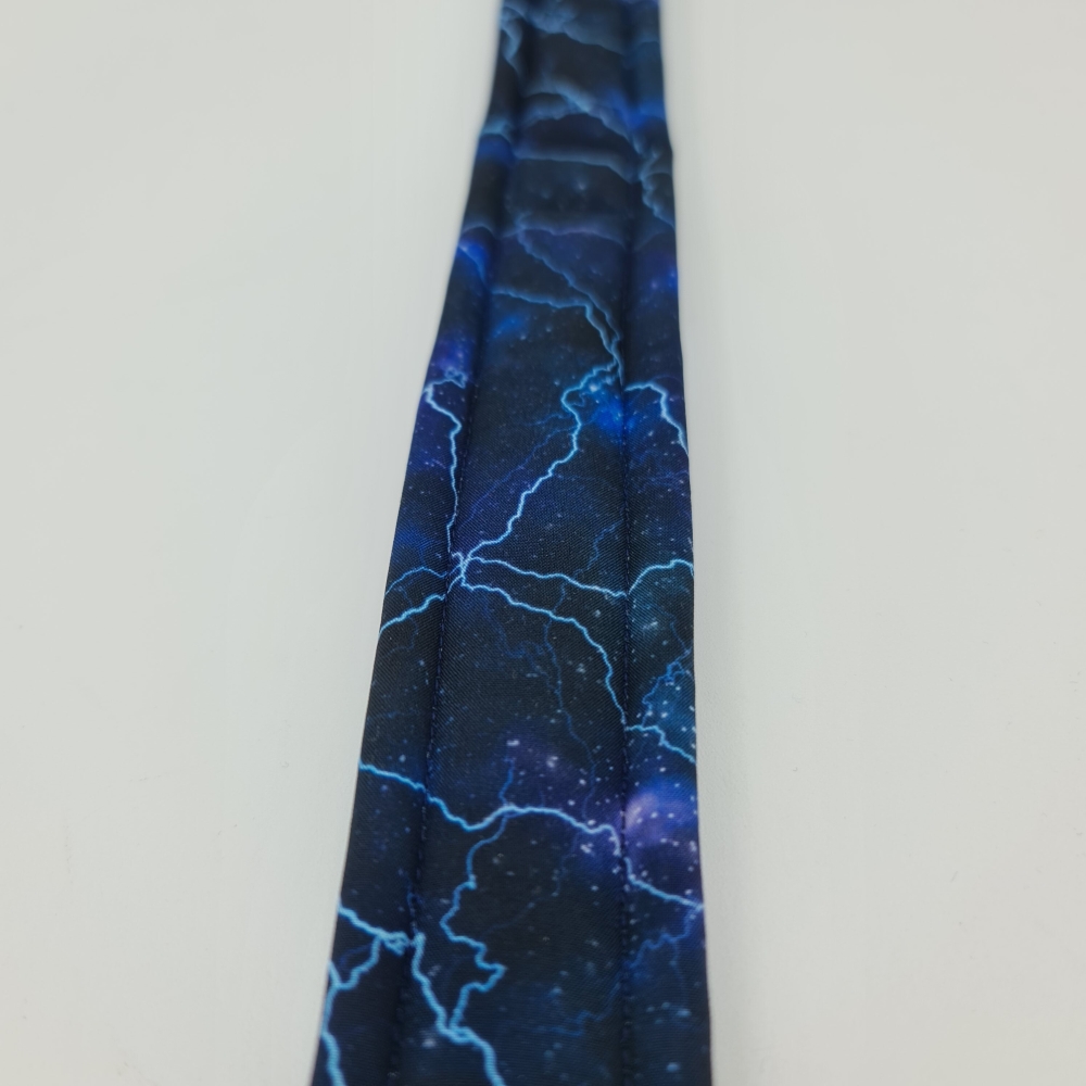Halsband hellblau mit Nachthimmel verstellbar & gepolstert